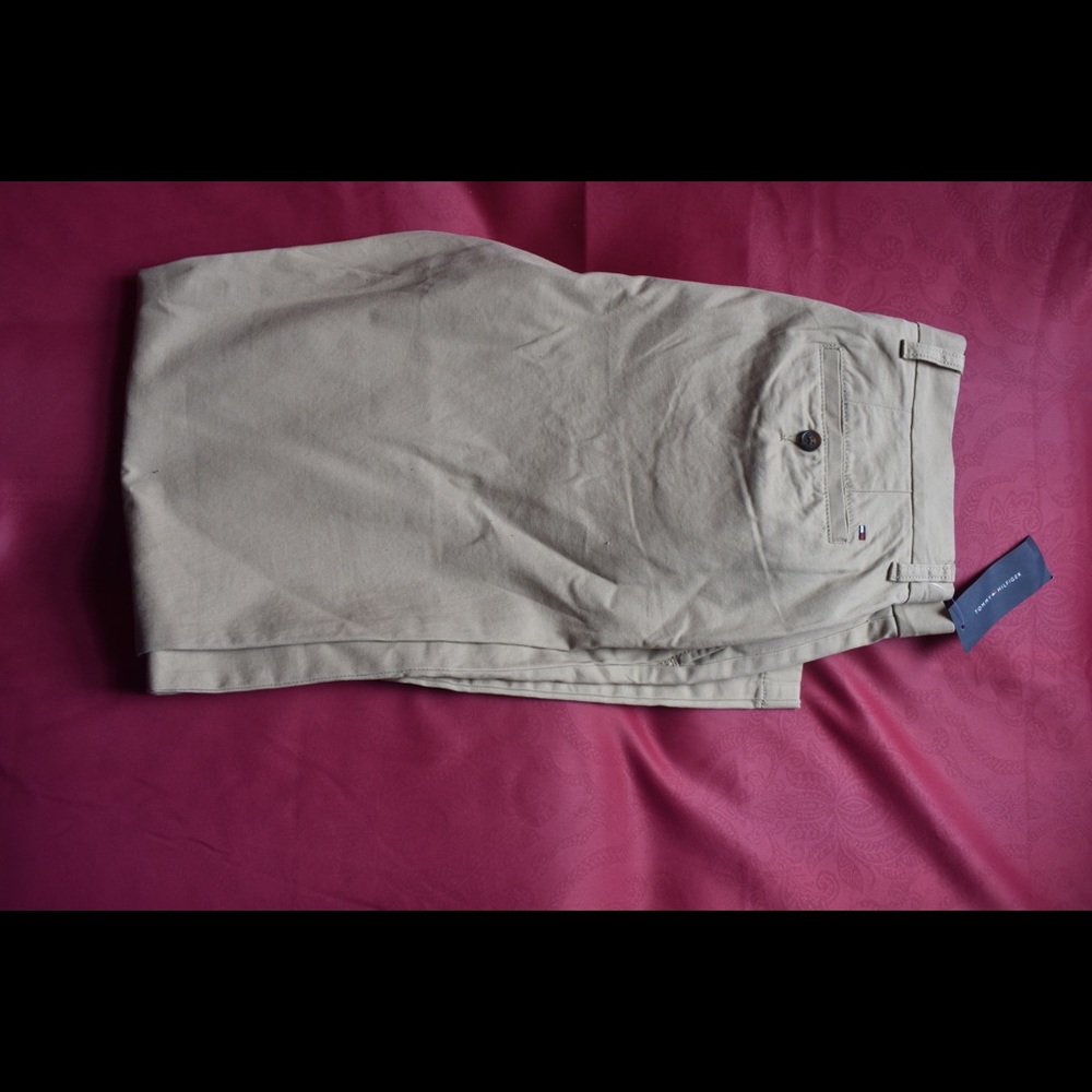 Brand new Tommy Hilfiger khaki pants